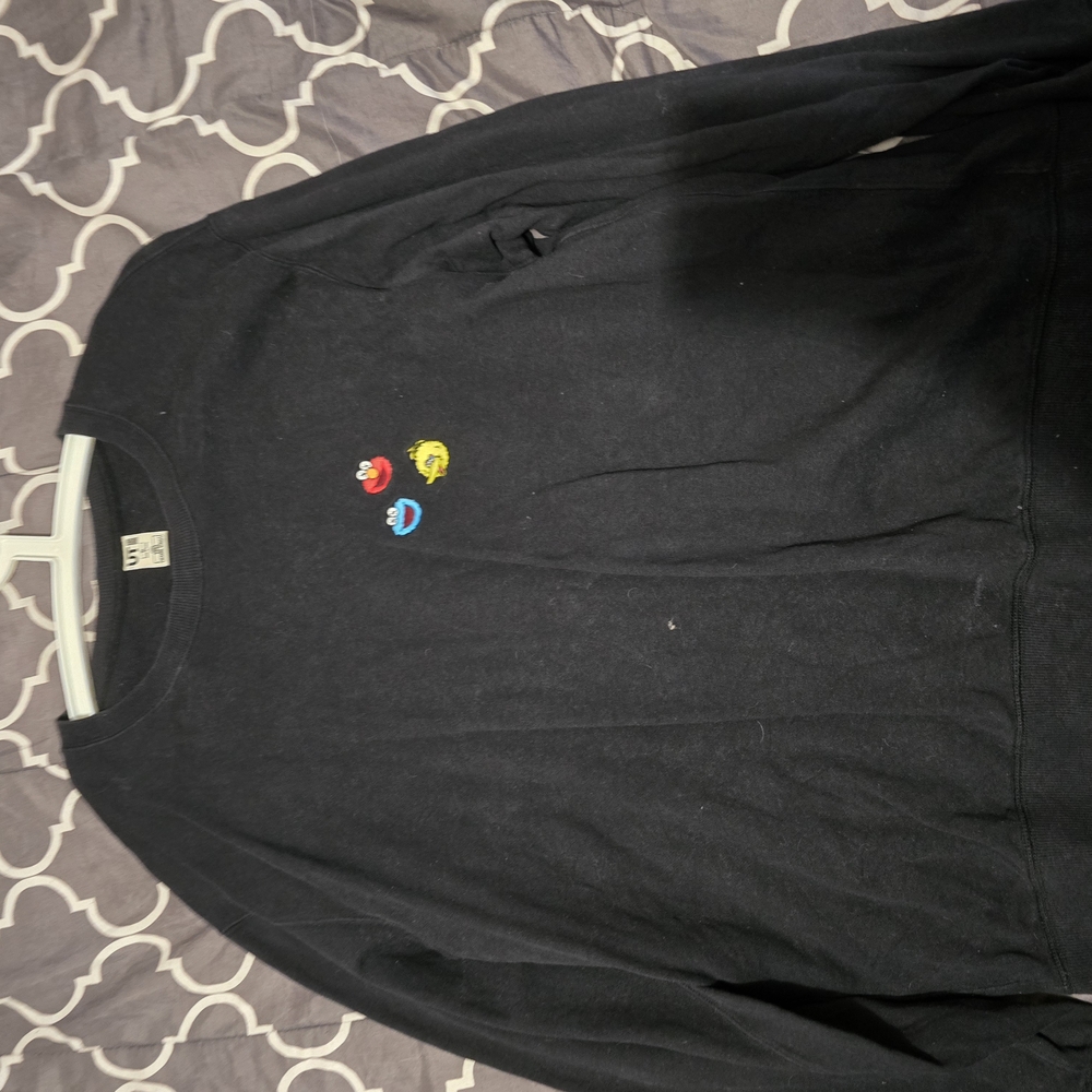 Kaws sesame street Size Xl